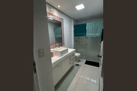 Apartamento à venda com 135m², 3 quartos e 3 vagas