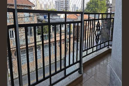 Casa à venda com 3 quartos, 175m² em Vila Guaca, São Paulo