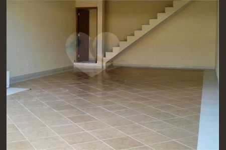 Casa à venda com 3 quartos, 175m² em Vila Guaca, São Paulo