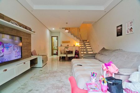 Casa à venda com 147m², 3 quartos e 2 vagasSala