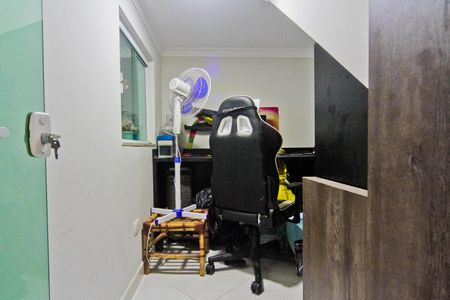 Casa à venda com 147m², 3 quartos e 2 vagasEscritório