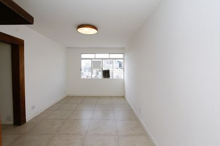 Apartamento para alugar com 110m², 3 quartos e 1 vagaSala