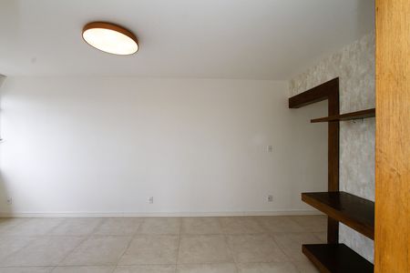 Apartamento para alugar com 110m², 3 quartos e 1 vagaSala