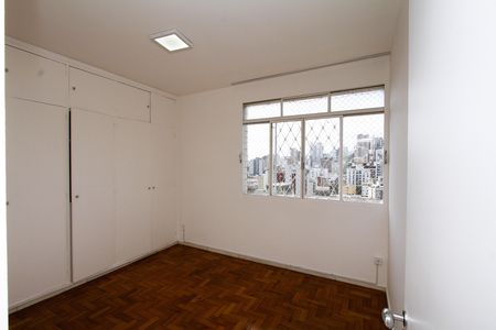 Apartamento para alugar com 110m², 3 quartos e 1 vagaQuarto 2