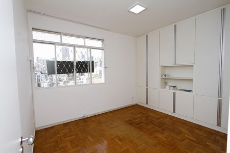 Apartamento para alugar com 110m², 3 quartos e 1 vagaQuarto 1