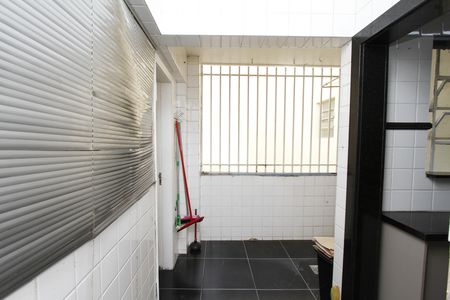 Apartamento para alugar com 110m², 3 quartos e 1 vagaÁrea de Serviço