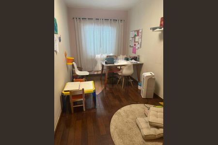 Casa à venda com 3 quartos, 182m² em Campo Belo, São Paulo