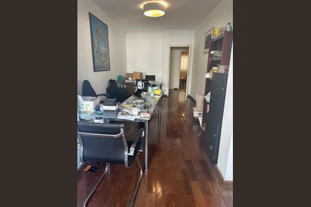 Casa à venda com 3 quartos, 182m² em Campo Belo, São Paulo
