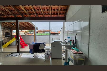 Apartamento à venda com 90m², 2 quartos e 1 vagaLavanderia 
