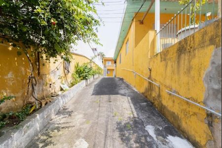 Foto 02 de casa à venda com 8 quartos, 310m² em Jardim Umuarama, São Paulo