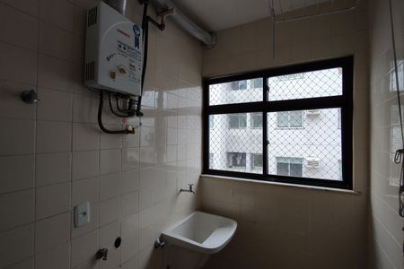 Apartamento à venda com 63m², 2 quartos e 1 vaga Apartamento à venda com 63m², 2 quartos e 1 vagaÁrea de Serviço