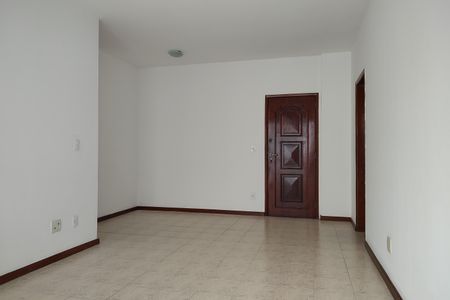 Apartamento à venda com 63m², 2 quartos e 1 vaga Apartamento à venda com 63m², 2 quartos e 1 vagaSala
