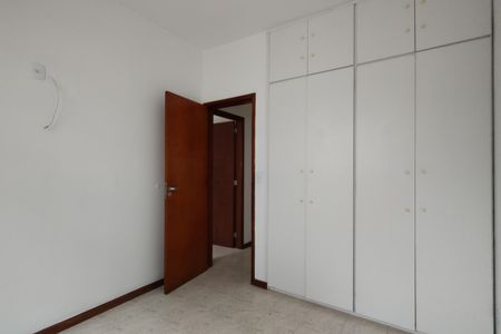 Apartamento à venda com 63m², 2 quartos e 1 vaga Apartamento à venda com 63m², 2 quartos e 1 vagaQuarto 1 - Armários