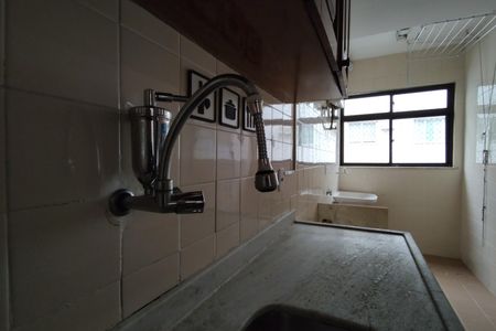 Apartamento à venda com 63m², 2 quartos e 1 vaga Apartamento à venda com 63m², 2 quartos e 1 vagaCozinha - Armários
