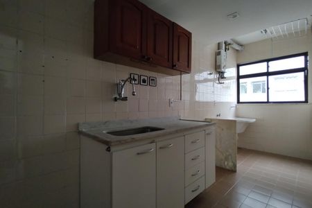 Apartamento à venda com 63m², 2 quartos e 1 vaga Apartamento à venda com 63m², 2 quartos e 1 vagaCozinha - Armários