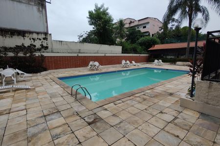 Apartamento à venda com 63m², 2 quartos e 1 vaga Apartamento à venda com 63m², 2 quartos e 1 vagaÁrea comum - Piscina