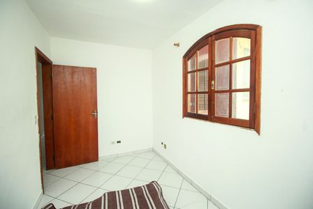Casa à venda com 202m², 4 quartos e 4 vagas Casa à venda com 202m², 4 quartos e 4 vagasQuarto 2