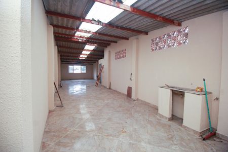 Casa à venda com 202m², 4 quartos e 4 vagas Casa à venda com 202m², 4 quartos e 4 vagasEspaço Gourmet