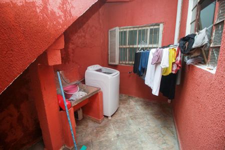 Casa à venda com 202m², 4 quartos e 4 vagas Casa à venda com 202m², 4 quartos e 4 vagasÁrea de Serviço