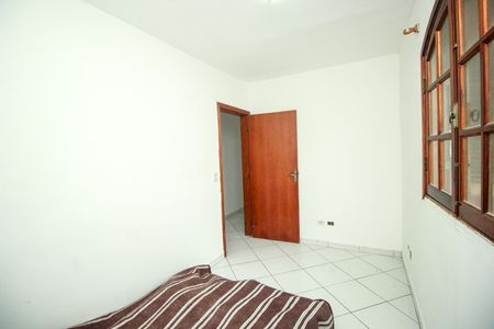 Casa à venda com 202m², 4 quartos e 4 vagas Casa à venda com 202m², 4 quartos e 4 vagasQuarto 2