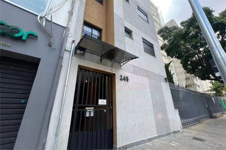Studio à venda com 27m², 1 quarto e sem vaga