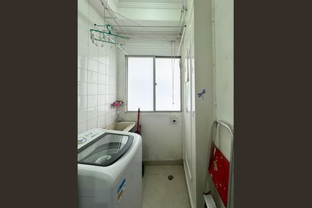 Apartamento à venda com 63m², 2 quartos e 1 vaga Apartamento à venda com 63m², 2 quartos e 1 vagaÁrea de Serviço