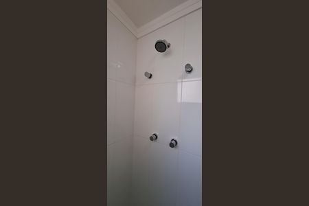 Apartamento para alugar com 156m², 3 quartos e 2 vagas Apartamento para alugar com 156m², 3 quartos e 2 vagasBanheiro da Suíte 1