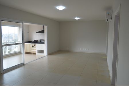 Apartamento para alugar com 156m², 3 quartos e 2 vagasSala