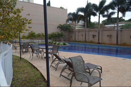 Apartamento para alugar com 156m², 3 quartos e 2 vagasÁrea comum - Piscina