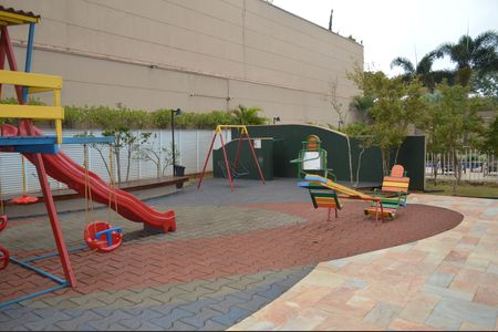 Apartamento para alugar com 156m², 3 quartos e 2 vagasÁrea comum - Playground