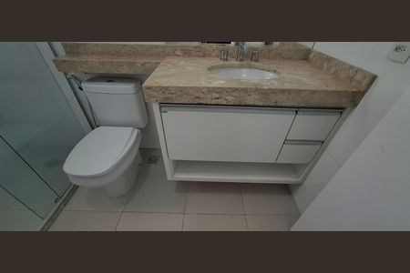 Apartamento para alugar com 156m², 3 quartos e 2 vagas Apartamento para alugar com 156m², 3 quartos e 2 vagasBanheiro da Suíte 2