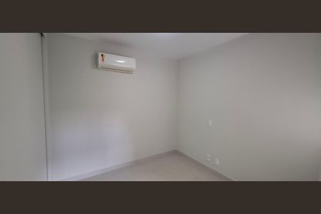 Apartamento para alugar com 156m², 3 quartos e 2 vagas Apartamento para alugar com 156m², 3 quartos e 2 vagasSuíte 1