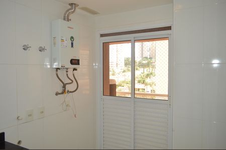 Apartamento para alugar com 156m², 3 quartos e 2 vagasÁrea de Serviço