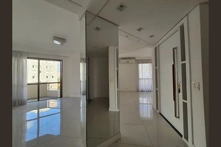 Apartamento para alugar com 4 quartos, 230m² em Jardim Vila Mariana, São Paulo