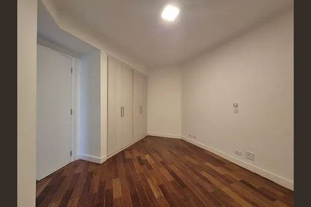 Apartamento para alugar com 4 quartos, 230m² em Jardim Vila Mariana, São Paulo