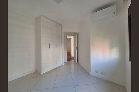 Apartamento para alugar com 4 quartos, 230m² em Jardim Vila Mariana, São Paulo