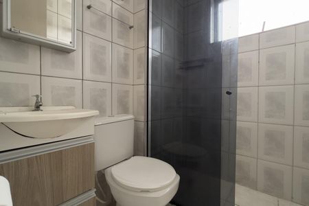 Banheiro de apartamento à venda com 2 quartos, 70m² em Vila Yaya, Guarulhos