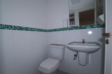 Casa para alugar com 300m², 3 quartos e 4 vagasBanheiro Garagem