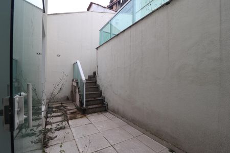 Casa para alugar com 300m², 3 quartos e 4 vagasQuintal