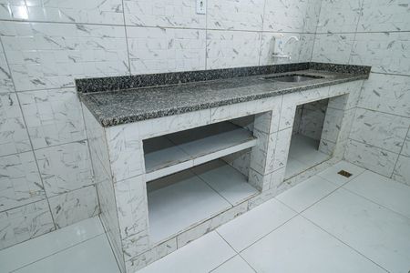 Casa para alugar com 55m², 2 quartos e sem vaga Casa para alugar com 55m², 2 quartos e sem vagaCozinha