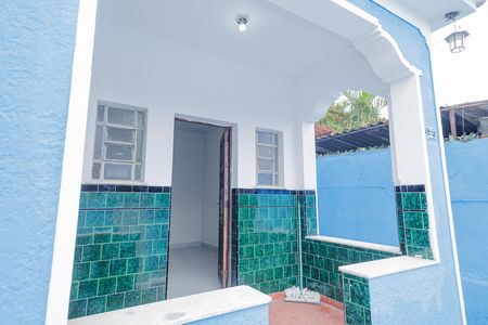 Casa para alugar com 55m², 2 quartos e sem vaga Casa para alugar com 55m², 2 quartos e sem vagaVaranda