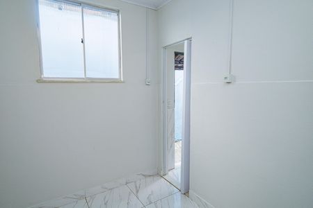 Quarto de casa para alugar com 1 quarto, 39m² em Paciência, Rio de Janeiro