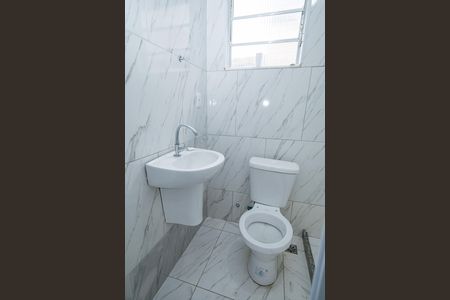 Banheiro de casa para alugar com 1 quarto, 39m² em Paciência, Rio de Janeiro