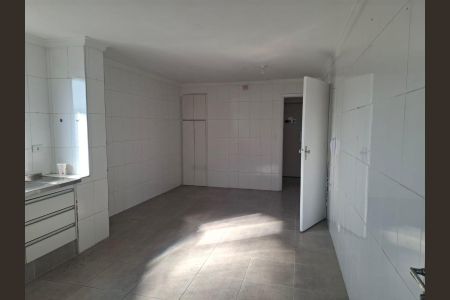 Apartamento para alugar com 3 quartos, 183m² em Água Fria, São Paulo