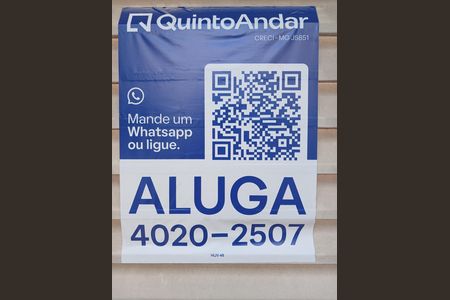 Casa para alugar com 290m², 4 quartos e 4 vagas Casa para alugar com 290m², 4 quartos e 4 vagasPlaca HIJV-48