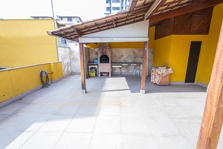 Casa para alugar com 290m², 4 quartos e 4 vagas Casa para alugar com 290m², 4 quartos e 4 vagasCobertura gourmet