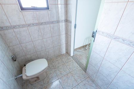 Casa para alugar com 290m², 4 quartos e 4 vagas Casa para alugar com 290m², 4 quartos e 4 vagaslavabo