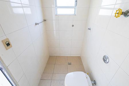 Casa para alugar com 290m², 4 quartos e 4 vagas Casa para alugar com 290m², 4 quartos e 4 vagasBanheiro de serviço