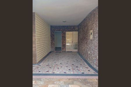 Casa para alugar com 290m², 4 quartos e 4 vagas Casa para alugar com 290m², 4 quartos e 4 vagasvaga de garagem