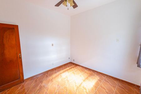 Casa para alugar com 290m², 4 quartos e 4 vagas Casa para alugar com 290m², 4 quartos e 4 vagasQuarto 2